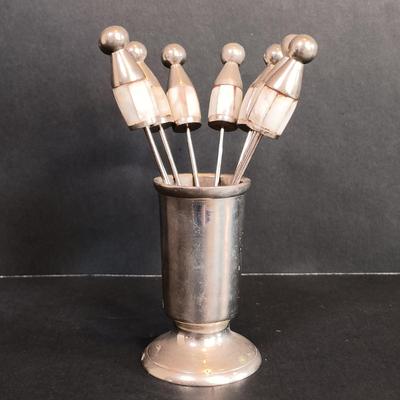 LOT 176: Mother of Pearl Hor D'oeuvre Picks, Crackle Wine Glasses & Ice Bucket