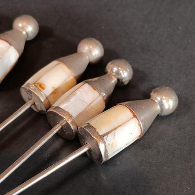 LOT 176: Mother of Pearl Hor D'oeuvre Picks, Crackle Wine Glasses & Ice Bucket