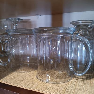 LOT 178: Collection of Cups and Glassware