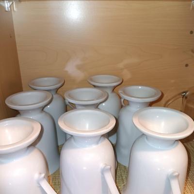 LOT 178: Collection of Cups and Glassware