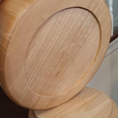 LOT 180: Vintage Goodwood Planter on Rotating Stand