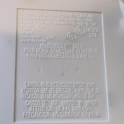 LOT 182: Hamilton Beach 12-Cup Food Processer and Multi-Function Blender, Proctor Silex 1.5 Cup Food Processor & Black + Decker Can...