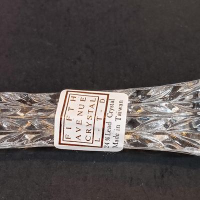 LOT 183: Fifth Avenue Crystal Steak Knives with Crystal Handles