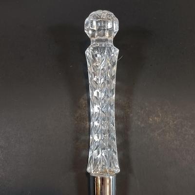 LOT 183: Fifth Avenue Crystal Steak Knives with Crystal Handles