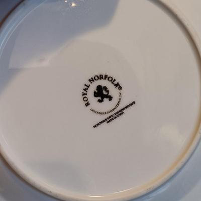 LOT 187: Collection of Dishes and Glassware from Royal Norfolk, Gibson Housewares & More