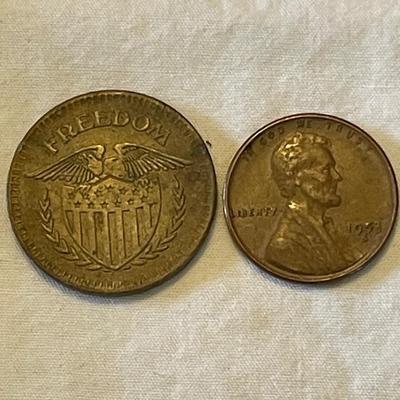 “FREEDOM” ARCADE AMUSEMENT BRASS TOKEN. 1953 LINCOLN WHEAT PENNY