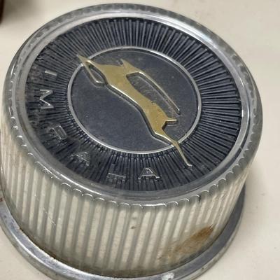 Impala steering wheel horn cap and oil lubricant