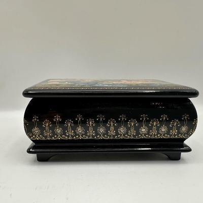 Vintage Kholui Russian Lacquer Box