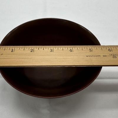 Chinese vintage porcelain bowl with six characters mark