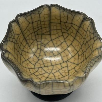 Chinese vintage porcelain guan ware small cup