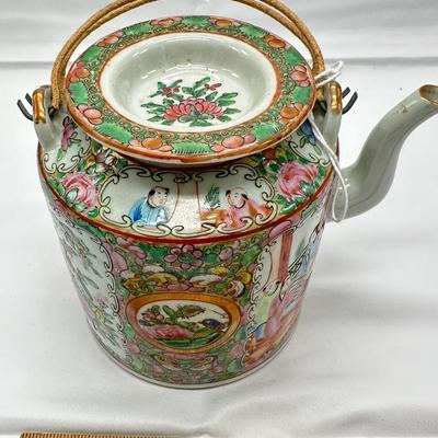 Chinese Famillial Rose Teapot