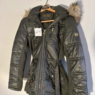 Large Women’s Coat