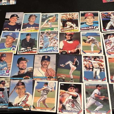 Topps Baseball Cards