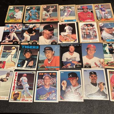 Topps Baseball Cards