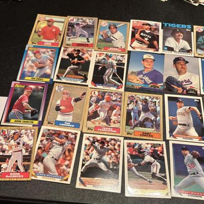 Topps Baseball Cards