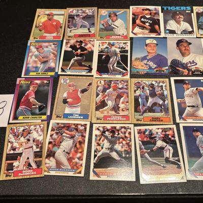 Topps Baseball Cards