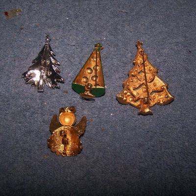 LOT 157 GREAT VINTAGE CHRISTMAS RHINESTONE PINS