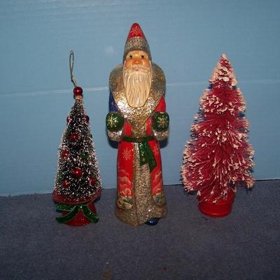 LOT 159 GREAT COLLECTABLE CHRISTMAS--BRUSH TREE & WOODEN ST NICK(SANTA)