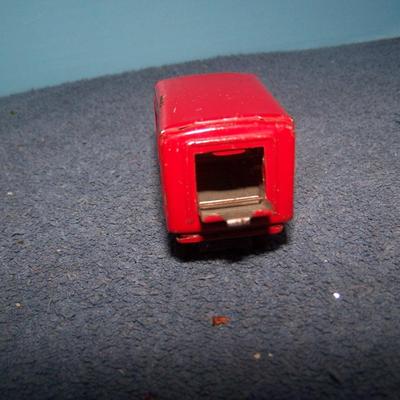 LOT 170 GREAT VINTAGE TIN LITHO FRICTION TOYS-JALOPY & TRUCK