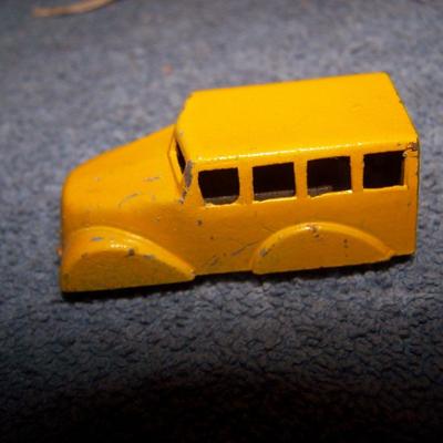 LOT 173 FAB VINTAGE TEENY TOY CLOCKWORK VEHICLE in BOX