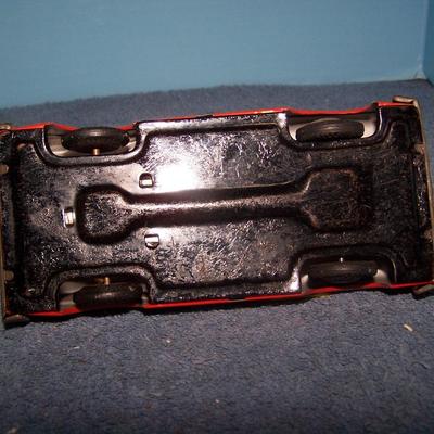 LOT 174 GRAND VINTAGE TIN LITHO FRICTION GIRL in CAR