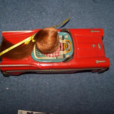 LOT 174 GRAND VINTAGE TIN LITHO FRICTION GIRL in CAR