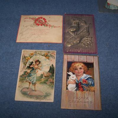 LOT 175 VINTAGE POSTCARDS--HOLIDAYS-EASTER & VALENTINE'S DAY