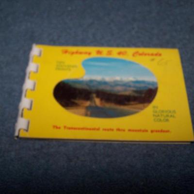 LOT 187 GREAT VINTAGE POSTCARDS/FOLDER--MISC USA-