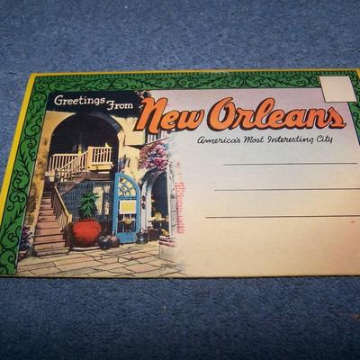 LOT 187 GREAT VINTAGE POSTCARDS/FOLDER--MISC USA-