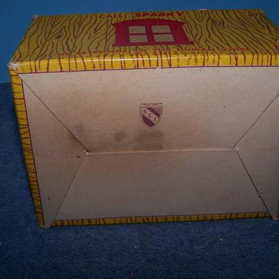 LOT 191 FAB VINTAGE NMIB TIN LITHO SPARKY VOICE BANK BATTERY OP