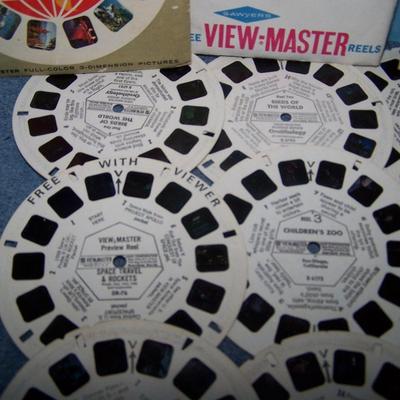 LOT 192 COLLECTABLE VIEW MASTER REELS MISC