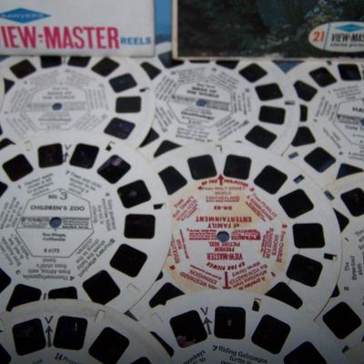 LOT 192 COLLECTABLE VIEW MASTER REELS MISC