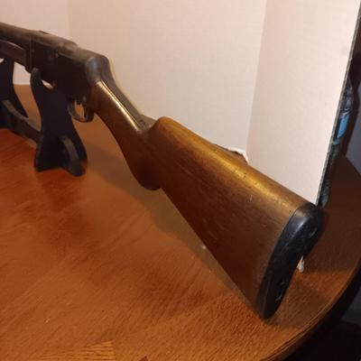 J STEVENS SHOTGUN 12 GA?