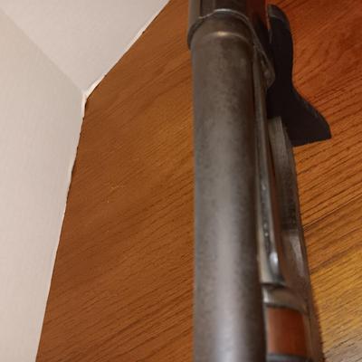 J STEVENS SHOTGUN 12 GA?