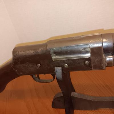 J STEVENS SHOTGUN 12 GA?