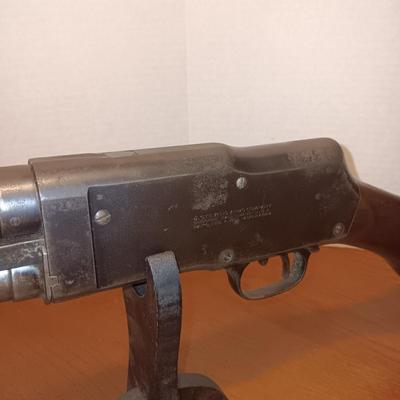 J STEVENS SHOTGUN 12 GA?