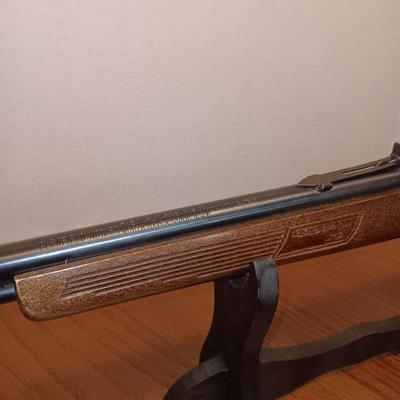 GLENFIELD MODEL 60 22 LR