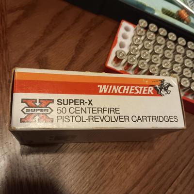 BOX - 4 WINCHESTER 357 MAGNUM SILVERTIP AND A GUN CLEANING KIT