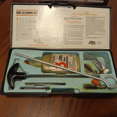 BOX - 4 WINCHESTER 357 MAGNUM SILVERTIP AND A GUN CLEANING KIT