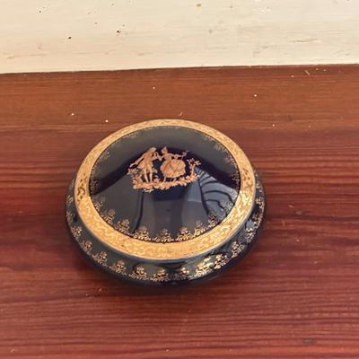 Limoges France Trinket Dish / Lidded Box