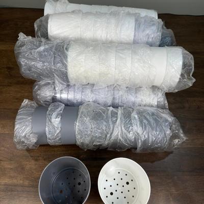 Self-watering Planters Pots- FREE NATIONWIDE SHIPPING FOR ALL LOTS