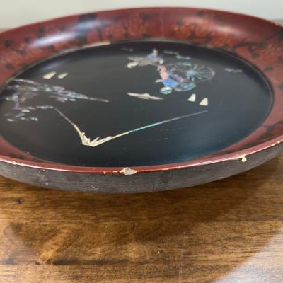 An Oriental Picture In Red Lacquered Frame- FREE NATIONWIDE SHIPPING FOR ALL LOTS