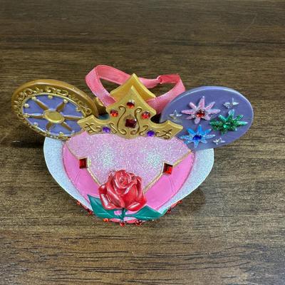 Disney Collectable- FREE NATIONWIDE SHIPPING FOR ALL LOTS