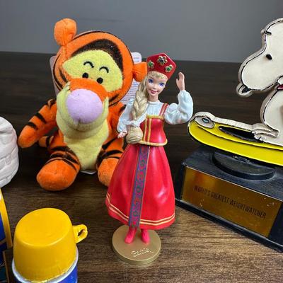 Disney Collectable- FREE NATIONWIDE SHIPPING FOR ALL LOTS