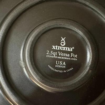 Rare Versa Pot 2.5-Quart With Lid Xtrema  100% Ceramic  Open Box- FREE NATIONWIDE SHIPPING FOR ALL LOTS