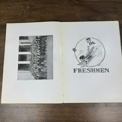 Vintage Book- FREE NATIONWIDE SHIPPING FOR ALL LOTS