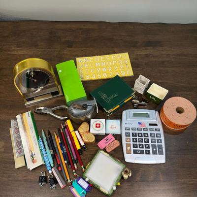Office Supply Lot- FREE NATIONWIDE SHIPPING FOR ALL LOTS