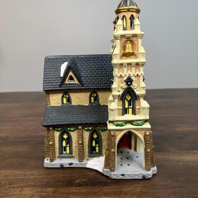 Dickens Collectables Classic Series Church Christmas Village- FREE NATIONWIDE SHIPPING FOR ALL LOTS