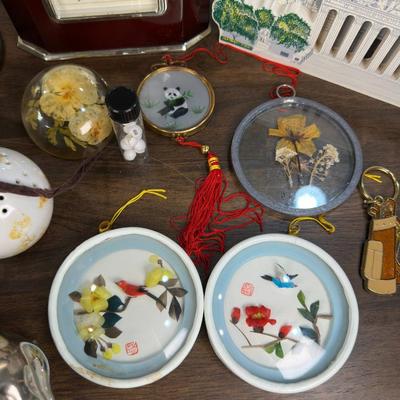 Assorted Decorative Objects Lot- FREE NATIONWIDE SHIPPING FOR ALL LOTS