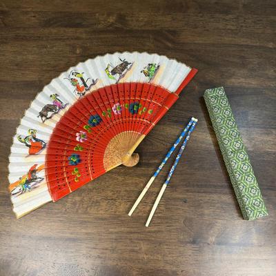 Folding Hand Fan, A Pair Of Chopsticks- FREE NATIONWIDE SHIPPING FOR ALL LOTS